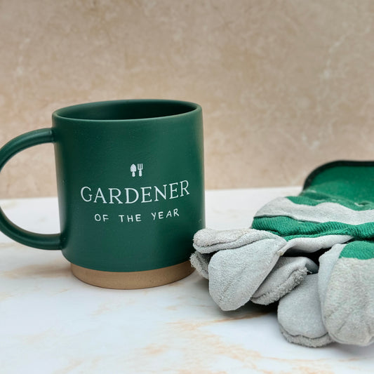 Gardener of the Year Mug with Gloves